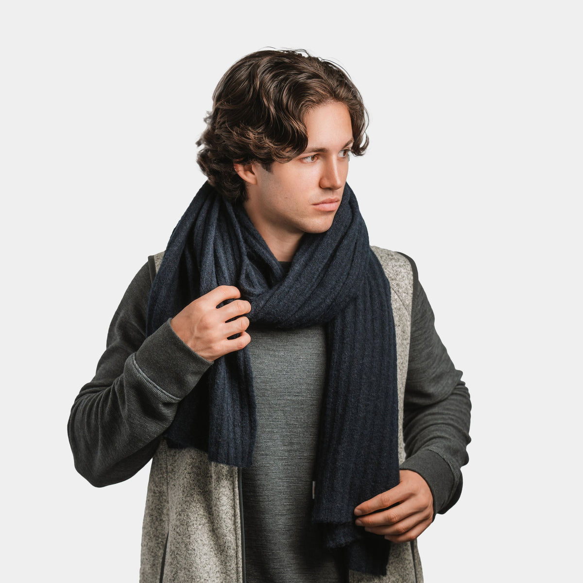 Pistil hats Womens Archer Scarf - Navy