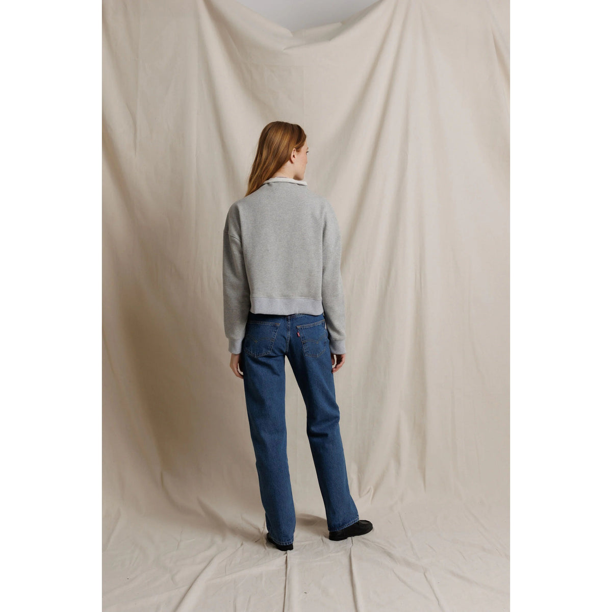 Perfect White Tee Womens Arden Sweatshirt - Heather Grey