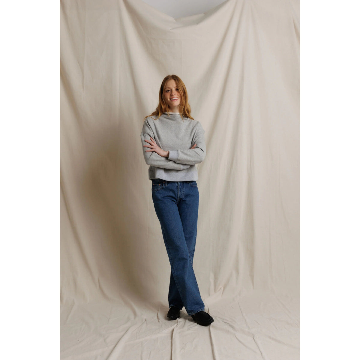 Perfect White Tee Womens Arden Sweatshirt - Heather Grey