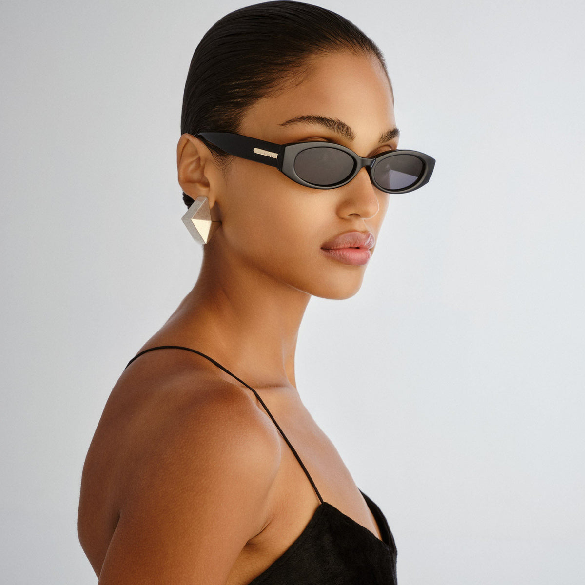 Le Specs Womens Belladonna Sunglasses - Black
