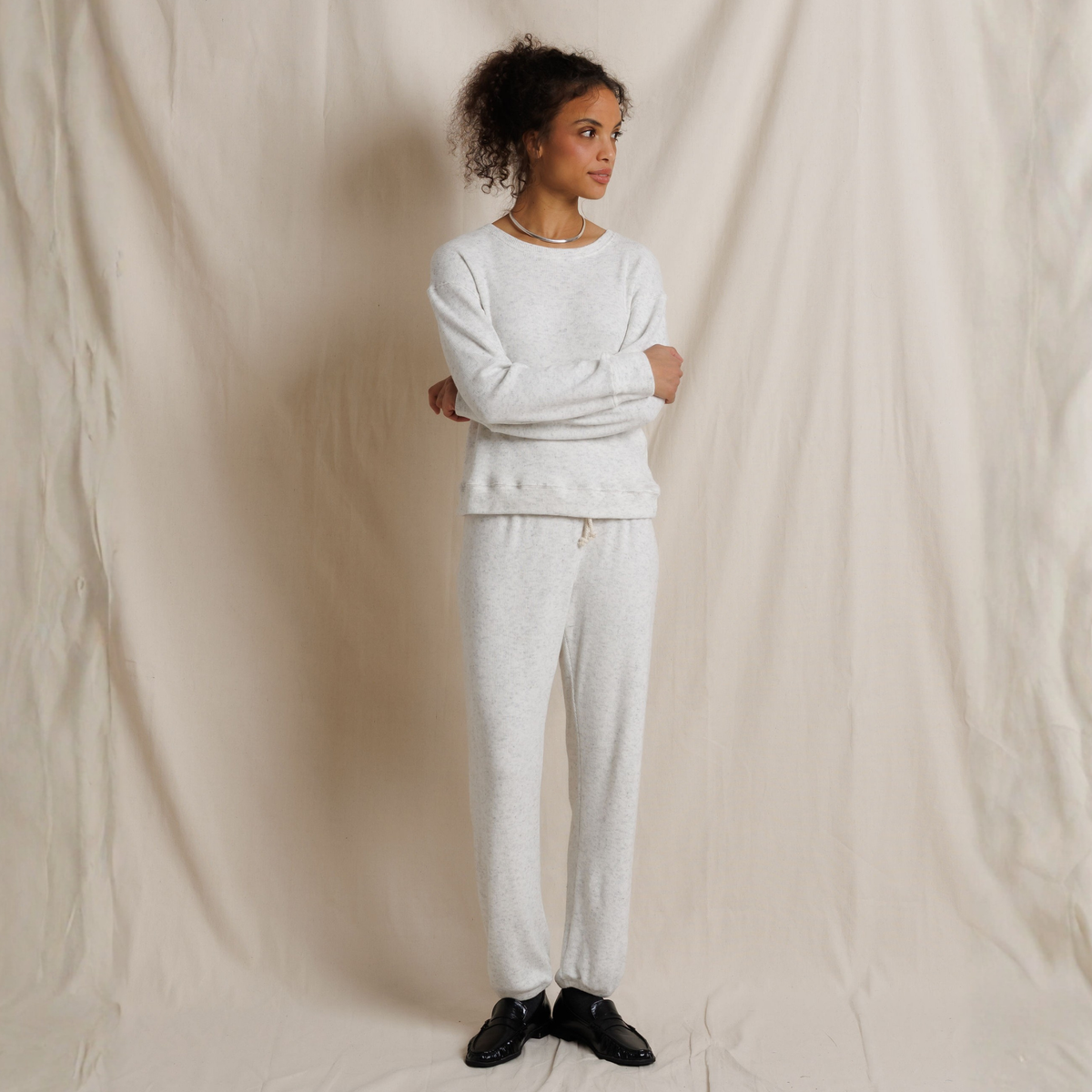 Perfect White Tee Womens Brinley Sweatshirt-Ash