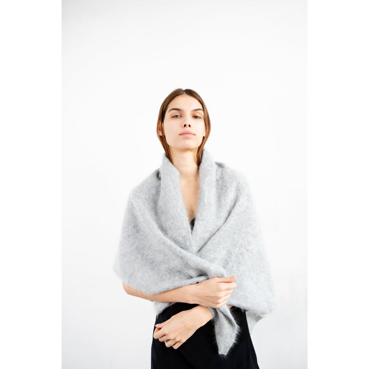 Pure Cashmere Womens Brushed Triangle Scarf M - Grey Pearl