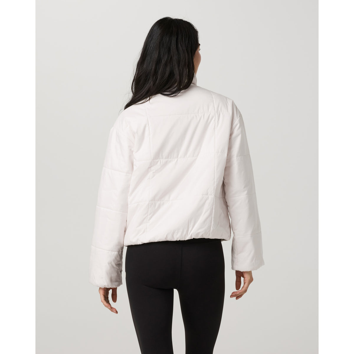 Vuori Womens Canyon Insulated Sporty Jacket - Marshmallow