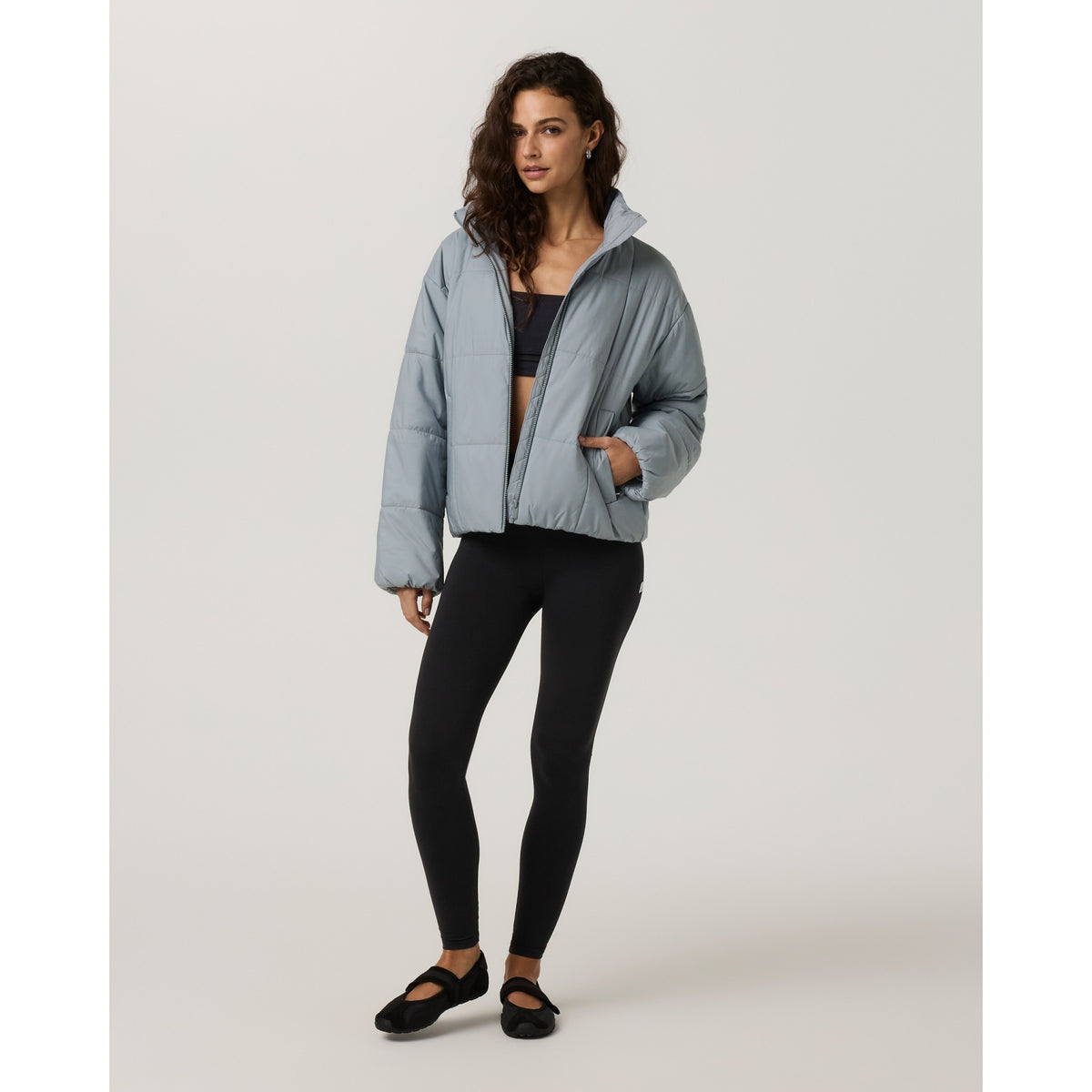 Vuori Womens Canyon Insulated Sporty Jacket - Raindrop