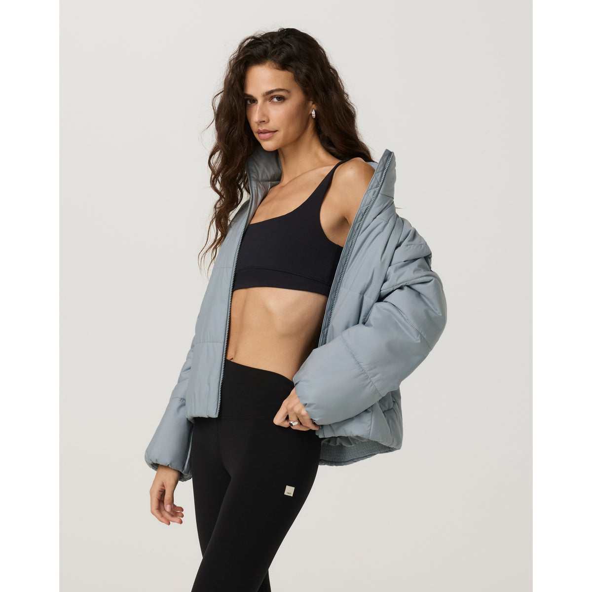 Vuori Womens Canyon Insulated Sporty Jacket - Raindrop
