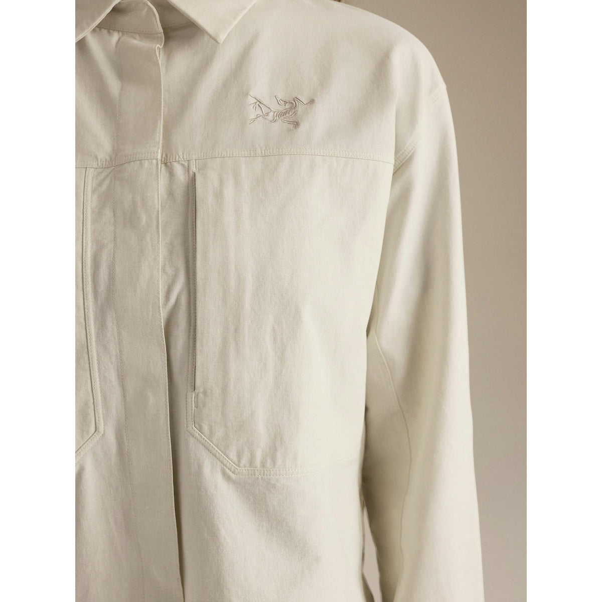 Arcteryx Womens Clarkia SL Cotton Overshirt - Sea Salt