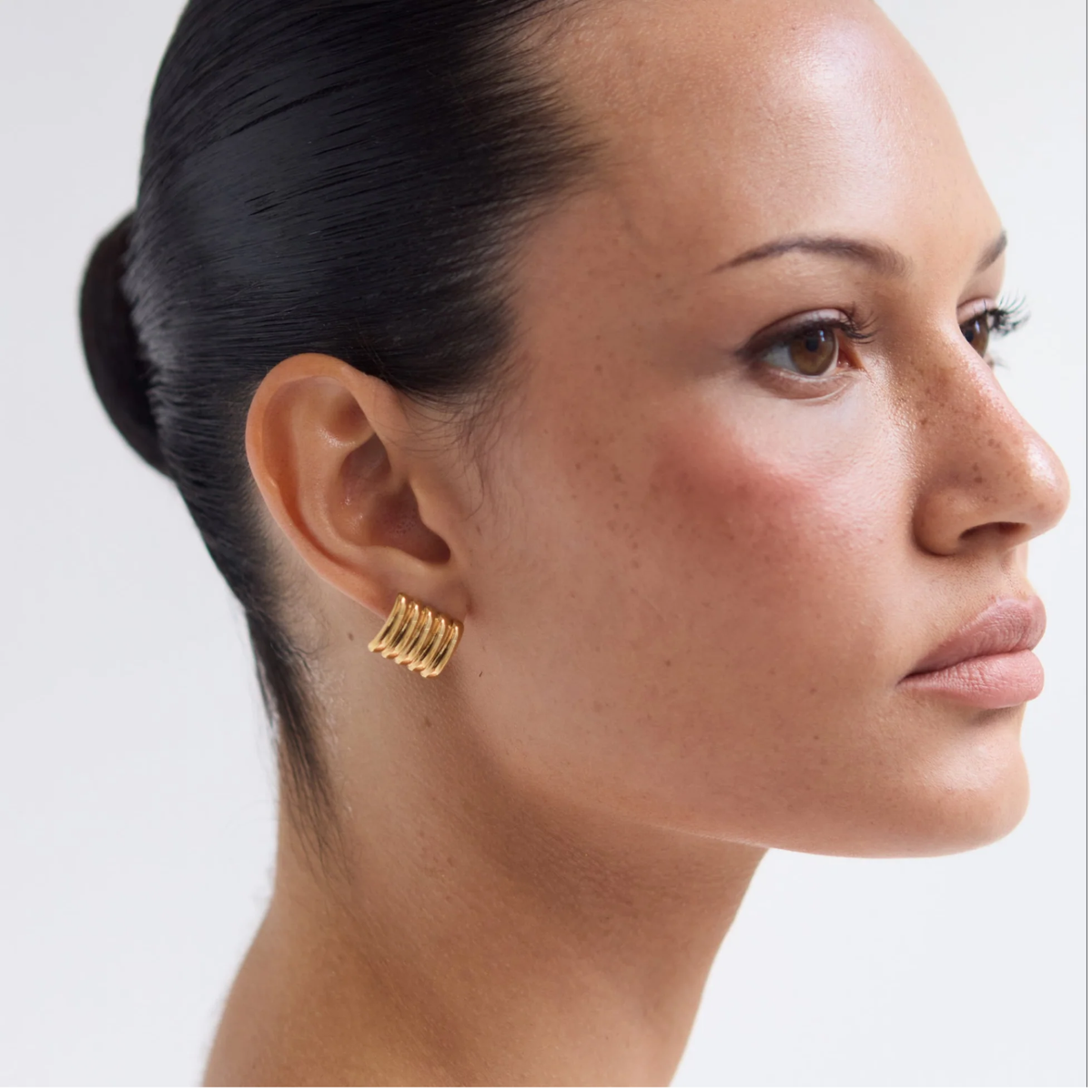 Heaven Mayhem Womens Clemmie Gold Earring-Gold