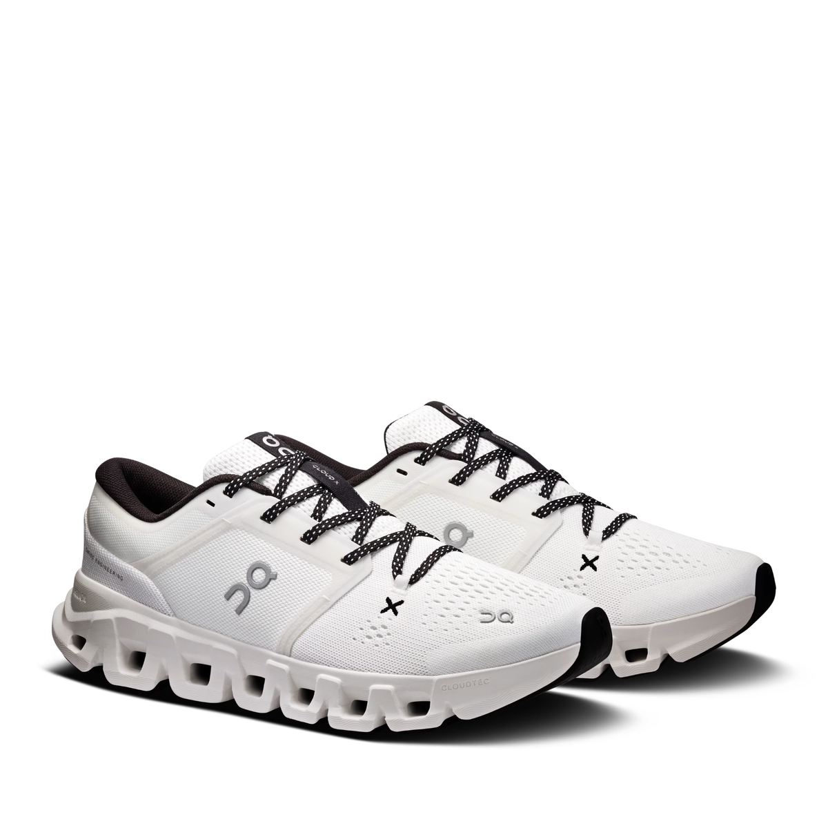 On Running Womens Cloud X 5 in White | Black-White&Black