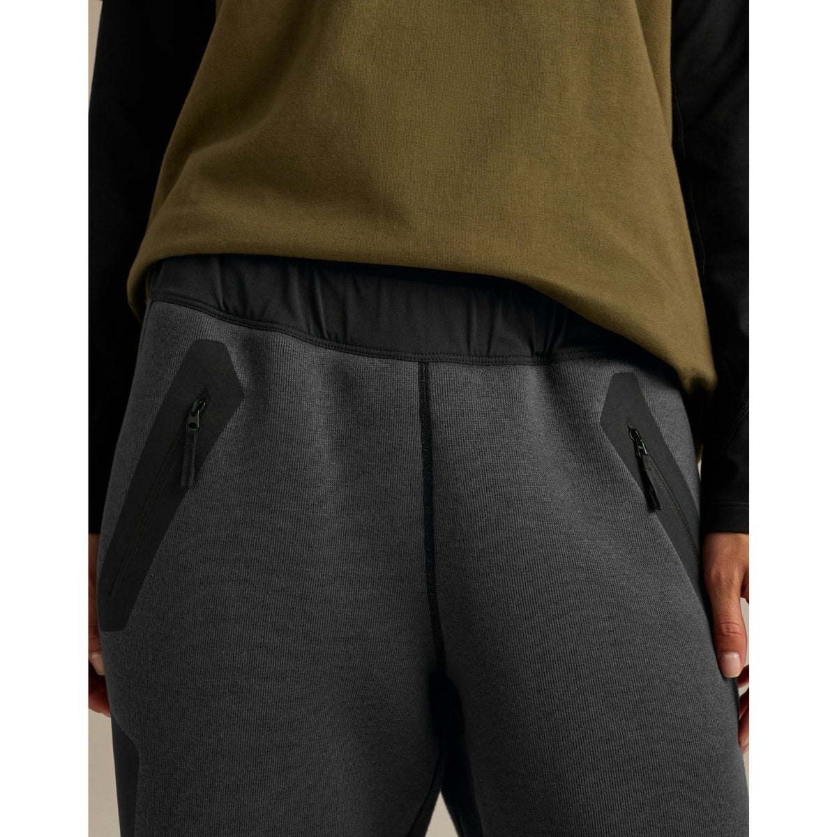 Arcteryx Womens Covert Pant F26 - Black Heather