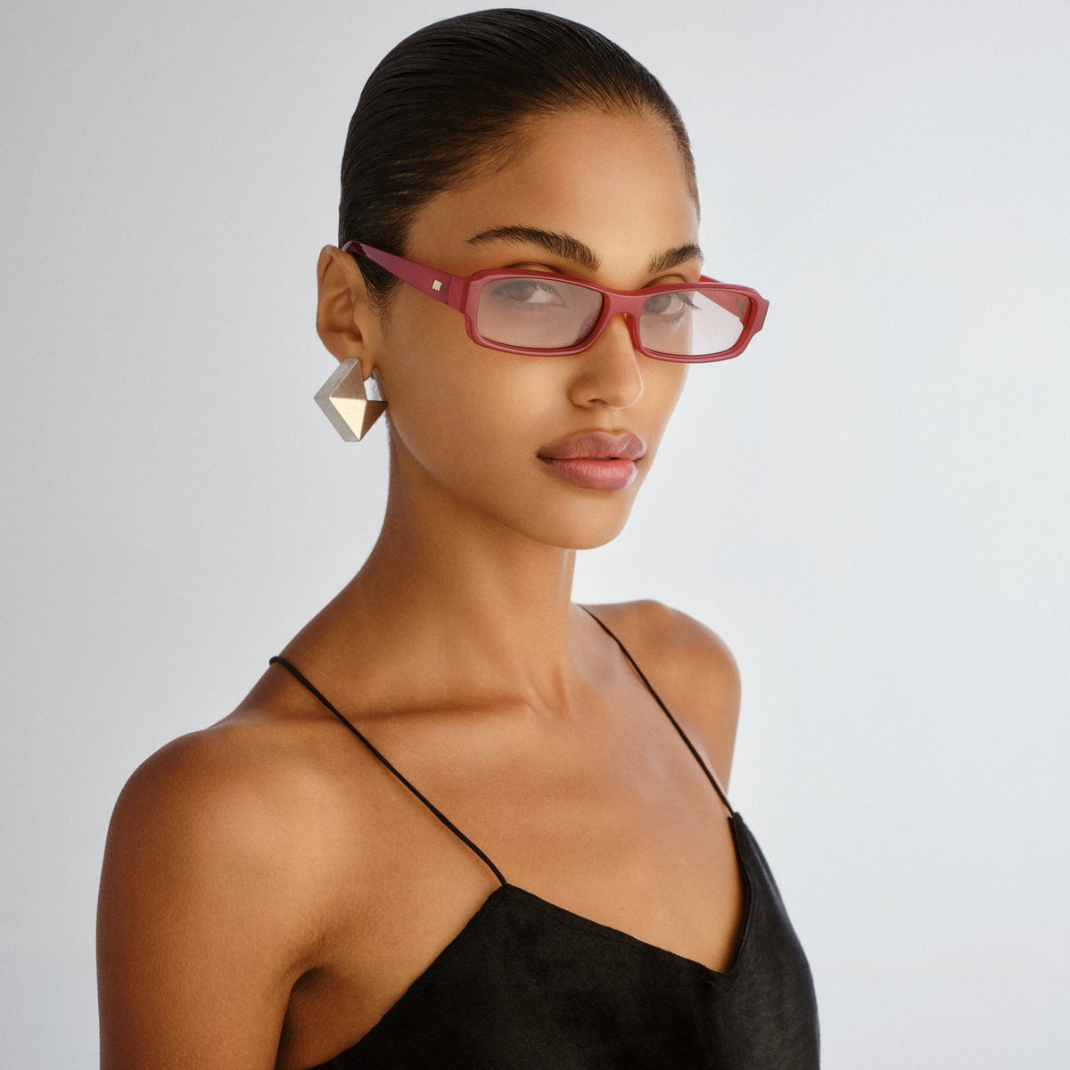 Le Specs Womens Dial Tone Sunglasses - Cranberry