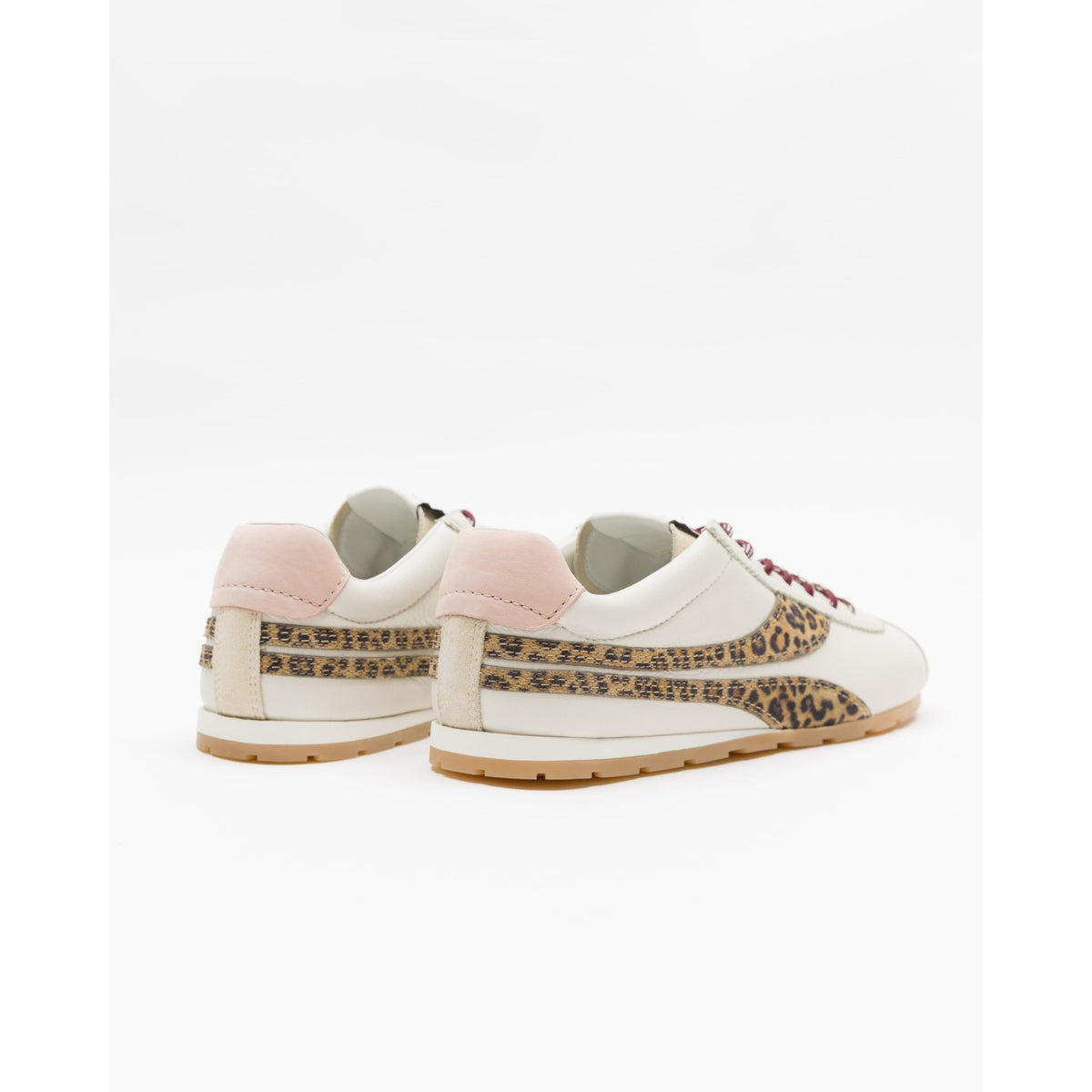 Oncept Womens Essex Shoe - Snow Leopard