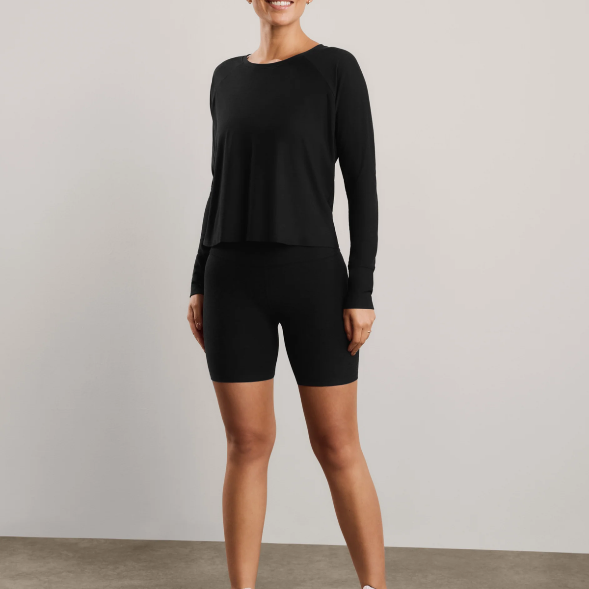 Beyond Yoga Womens Featherweight Daydreamer Pullover-Darkest Night