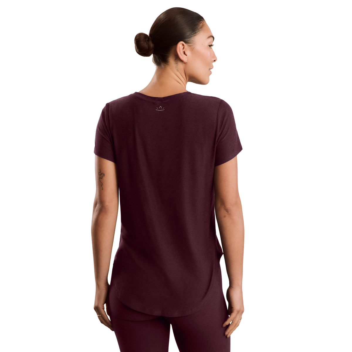 Beyond Yoga Womens Featherweight On The Down Low Tee- Cabernet Heather