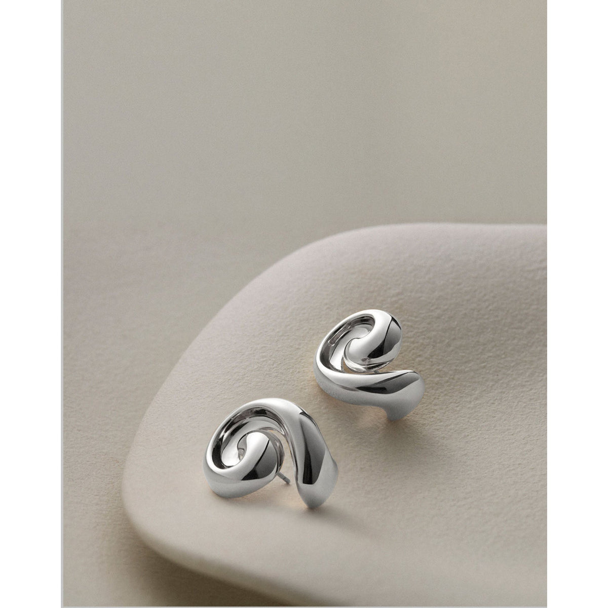 Jenny Bird Womens Gio Earrings in High Polish Silver - Silver