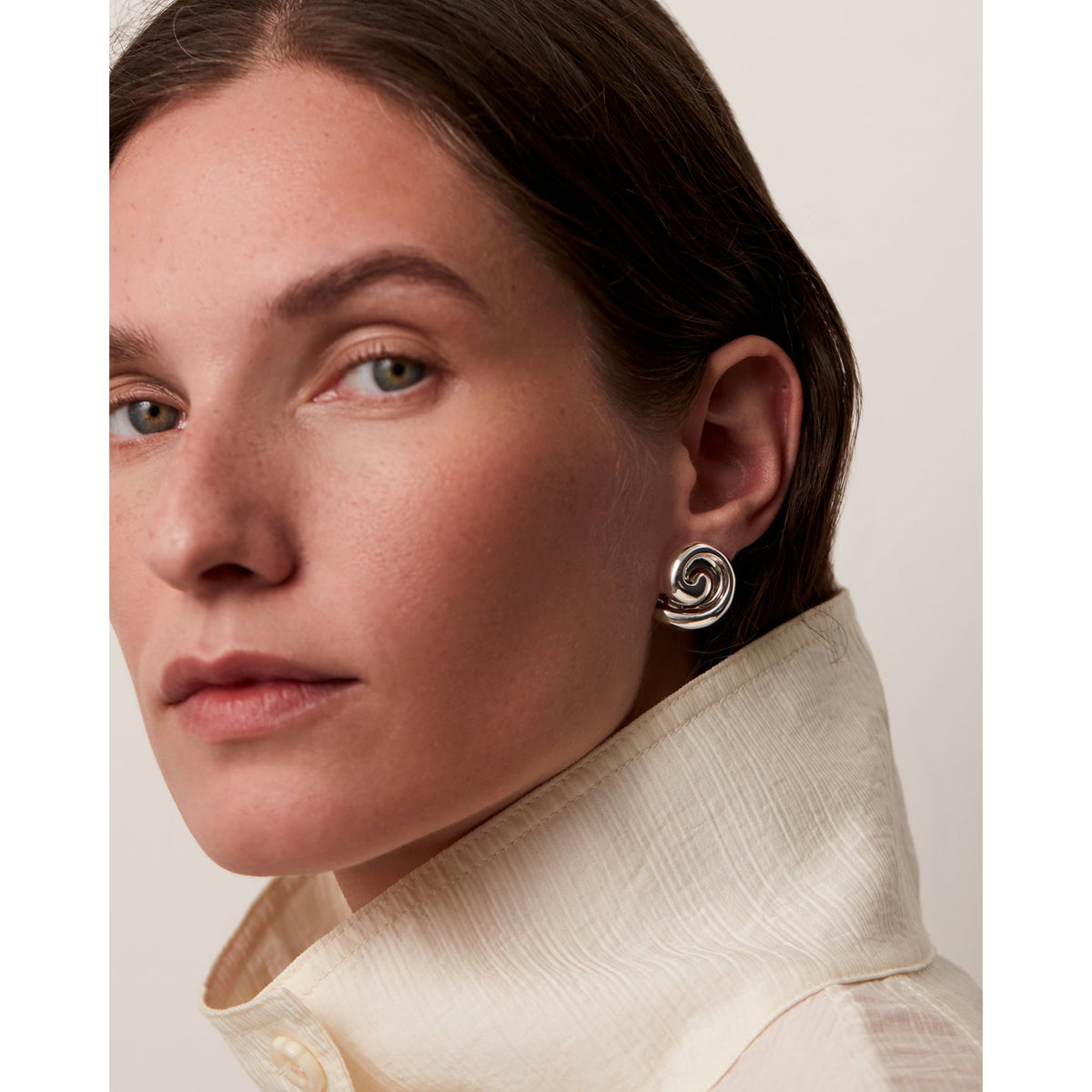 Jenny Bird Womens Gio Earrings in High Polish Silver - Silver