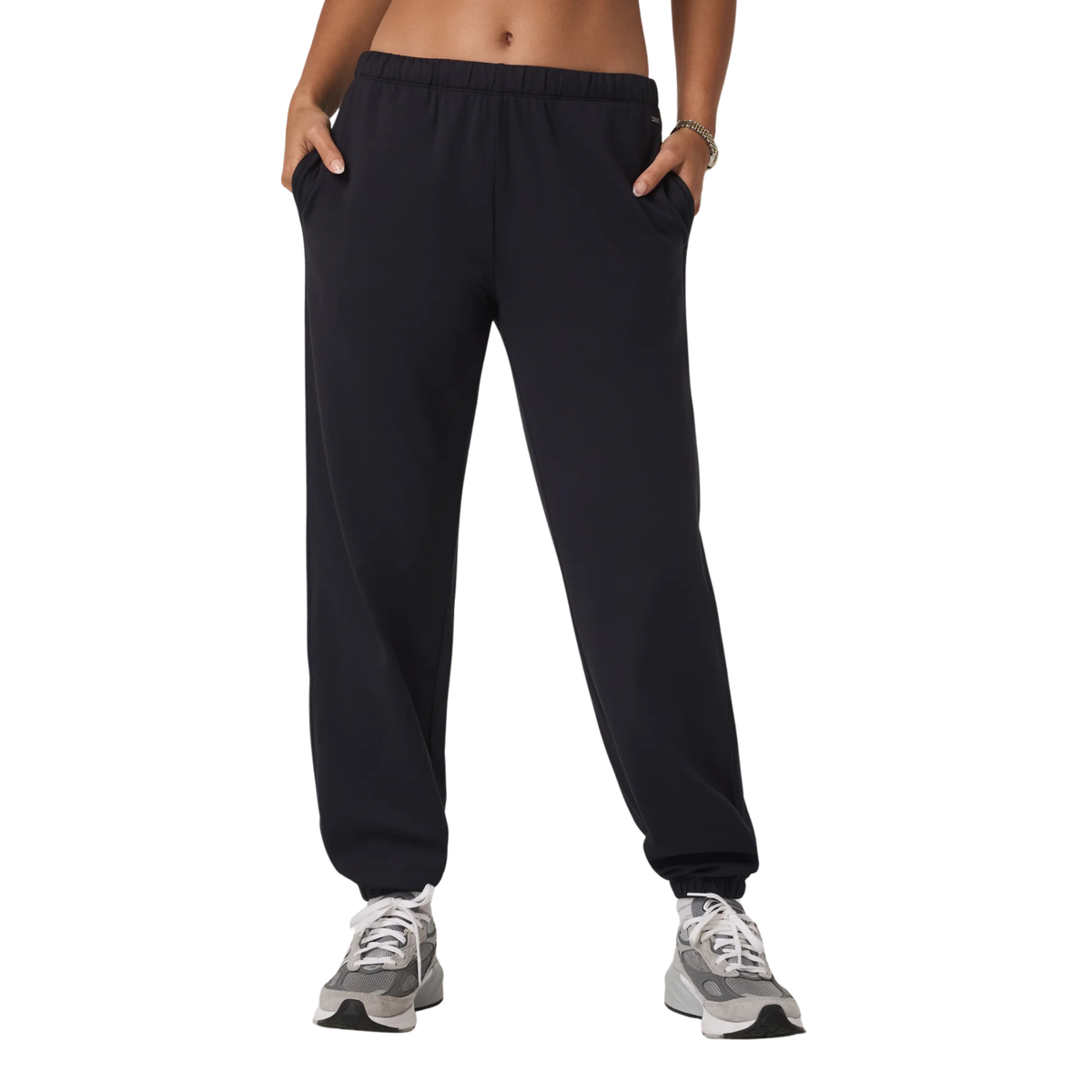 Vuori Womens Halo Modern Jogger_Solid Black