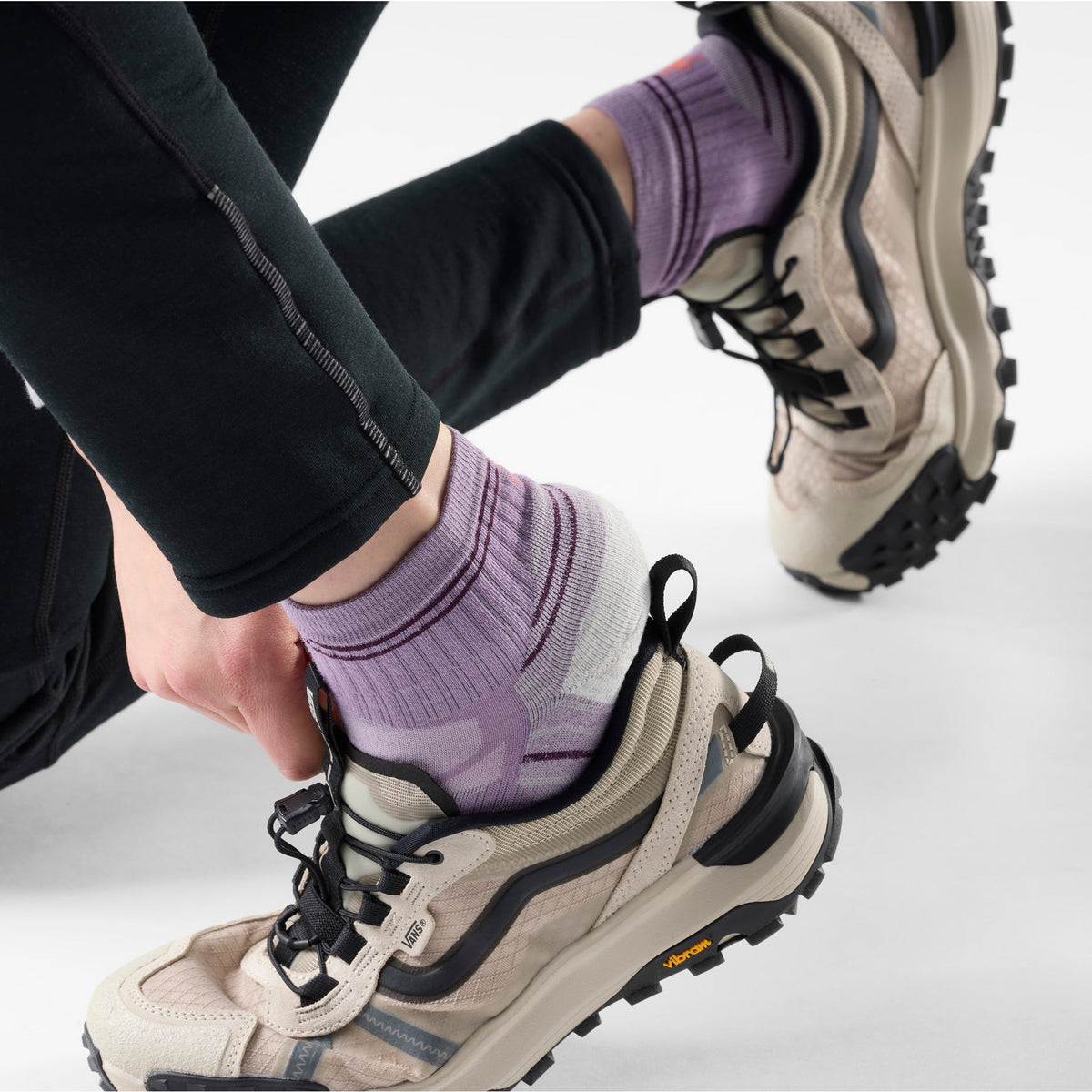 Smartwool Womens Hike Targeted Cushion Ankle Socks - Black