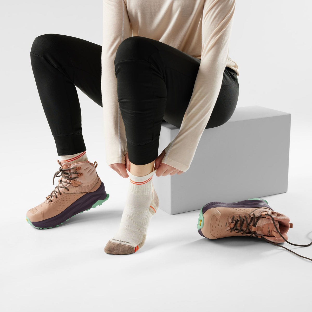 Smartwool Womens Hike Targeted Cushion Ankle Socks