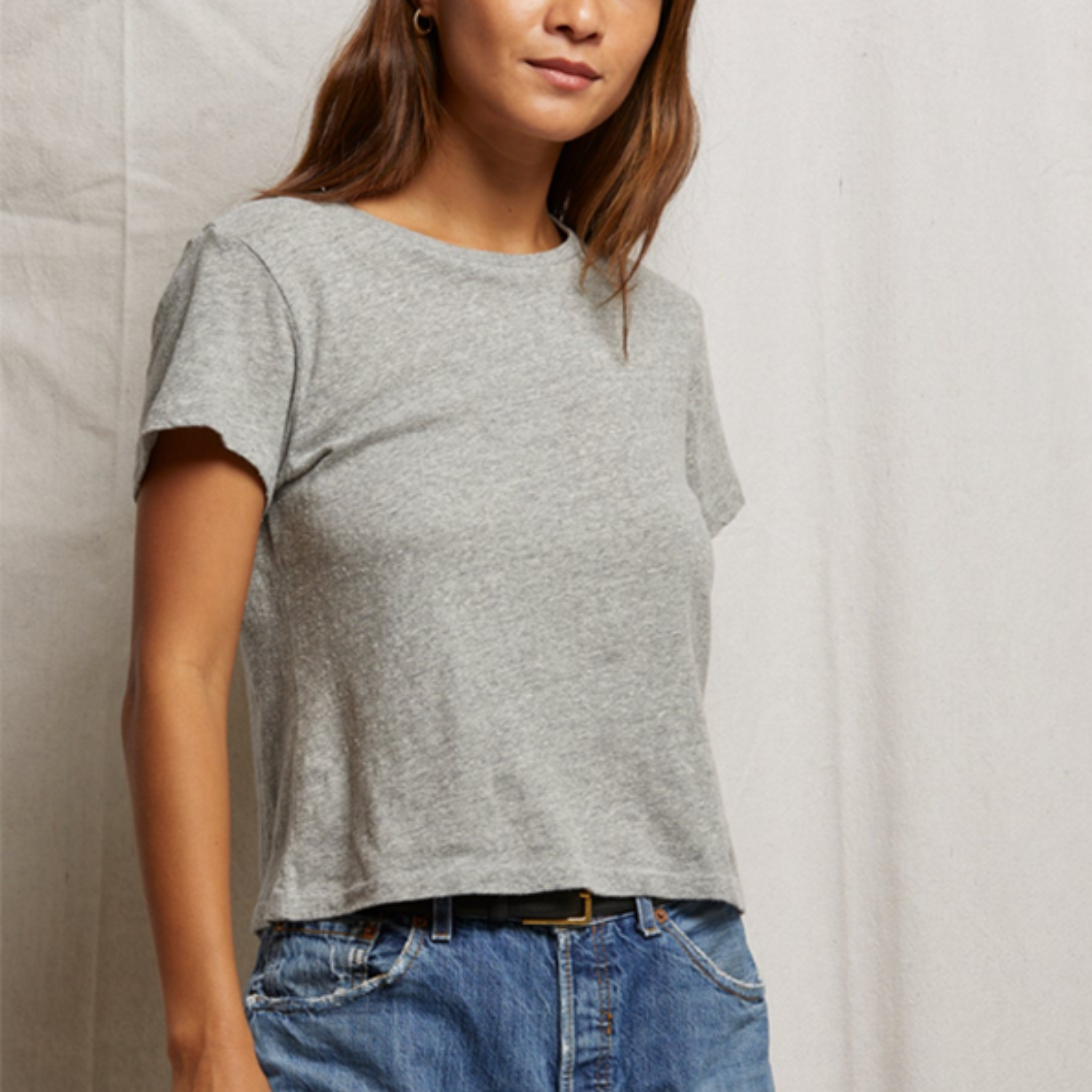 Perfect White Tee Womens Lisa Recycle Cotton Slim Crew Tee-Heather Grey