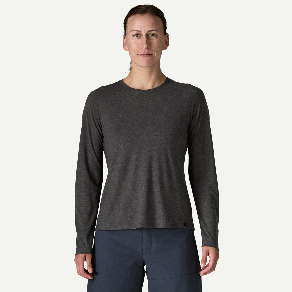 Patagonia Womens Long Sleeve Cap Cool Trail Shirt S26-Ink Black