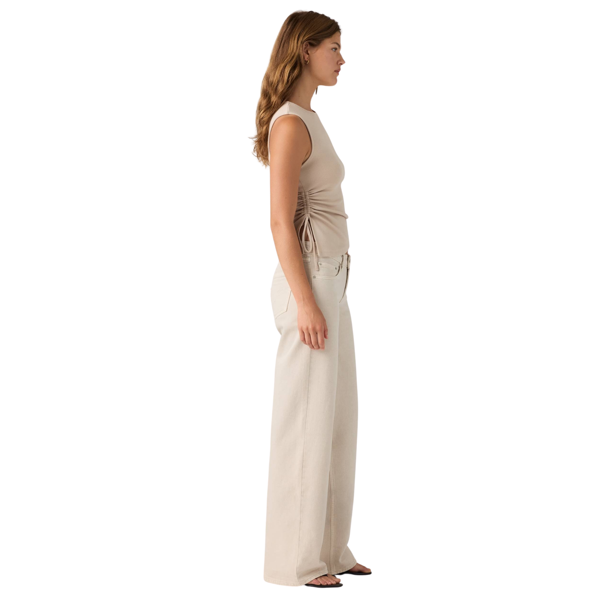 Levis Premium Womens Low Loose -To The Bone