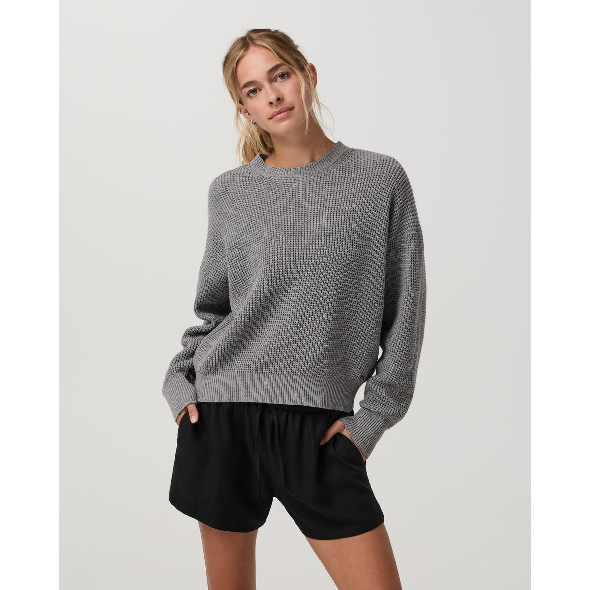 Vuori Womens OS Cotton Waffle Sweater - Heather Grey