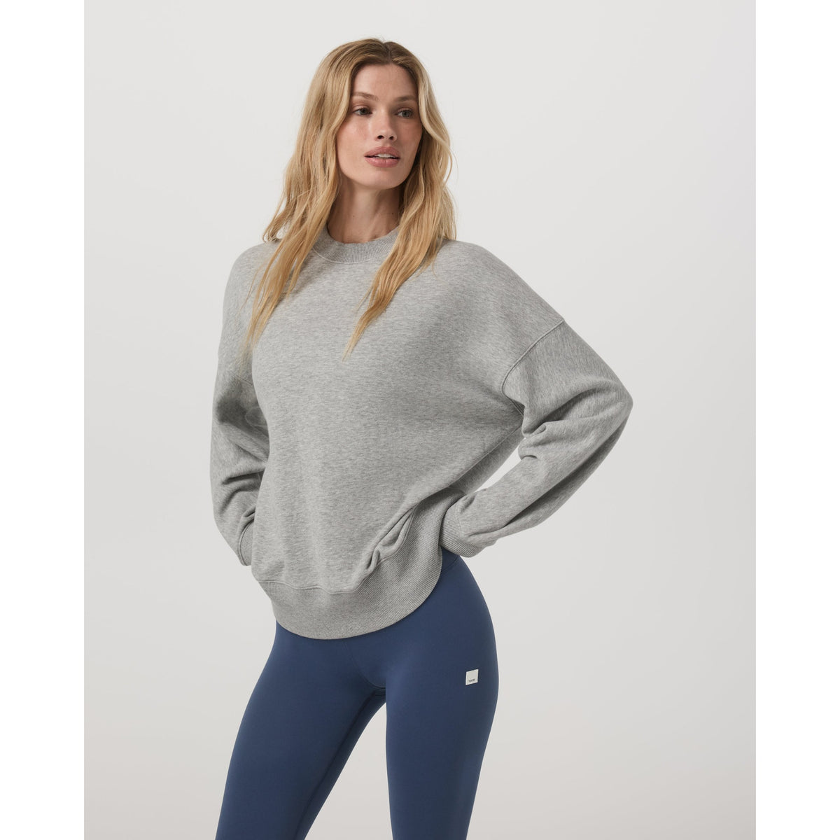 Vuori Womens Sedona Weekender Crew - Light Heather Grey
