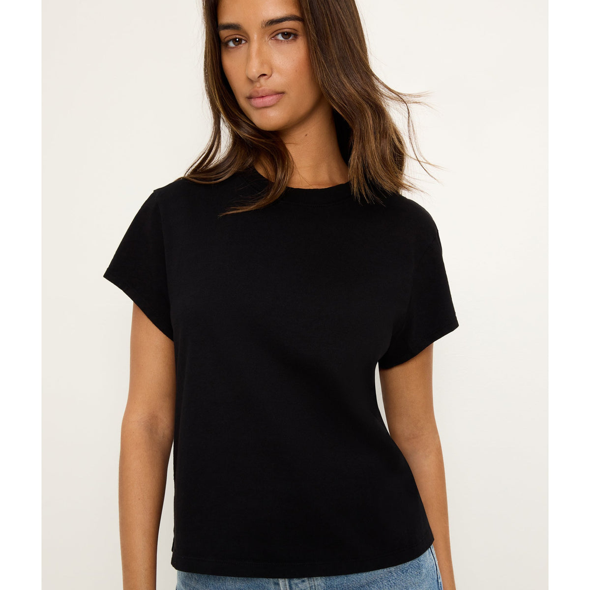 Michael Stars Womens Solene Boxy High Crew Tee - Black