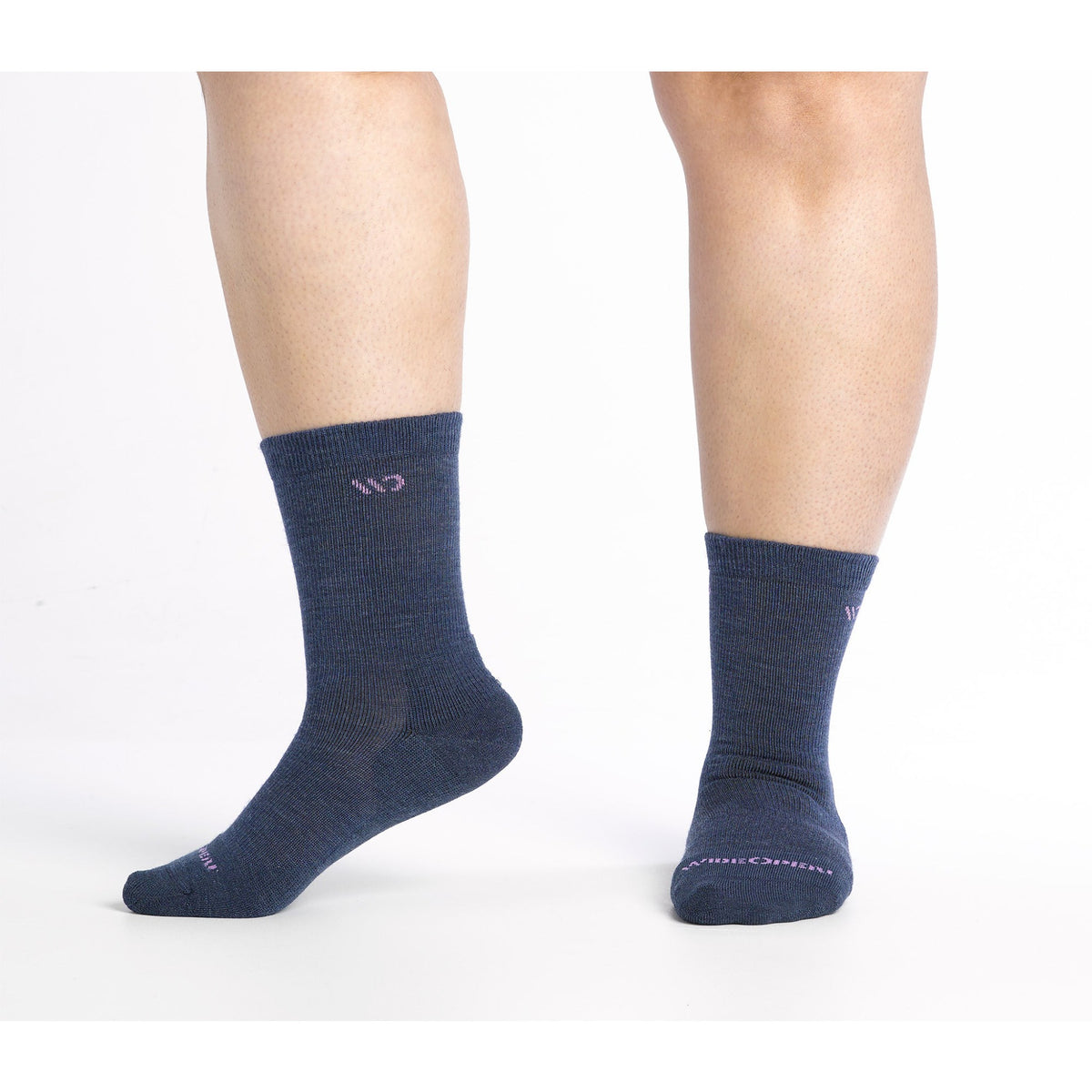 Wide Open Womens Solid Crew Midweight Cushion Socks