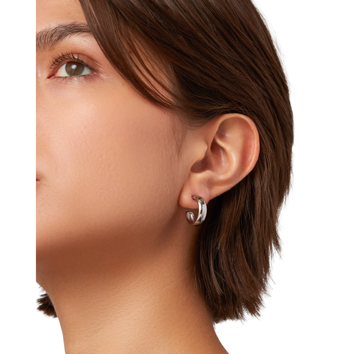Jenny Bird Womens Staple Hoops Small in Rhodium-Rhodium