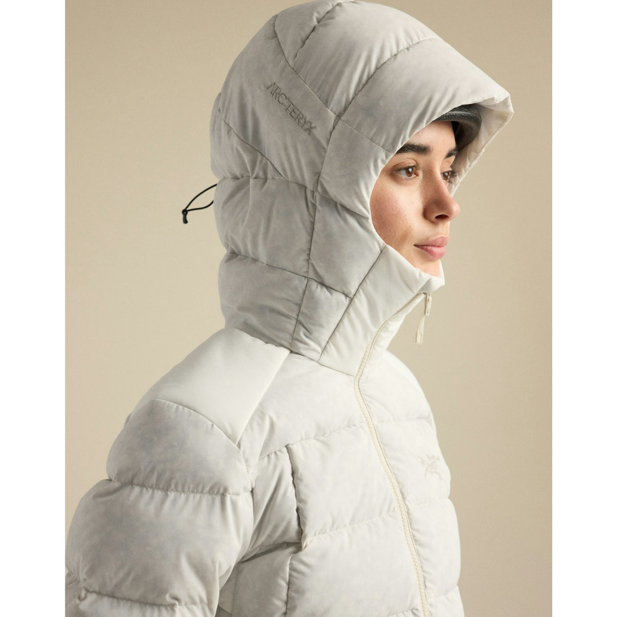 Arcteryx Womens Thorium Jacket F26 - Sea Salt