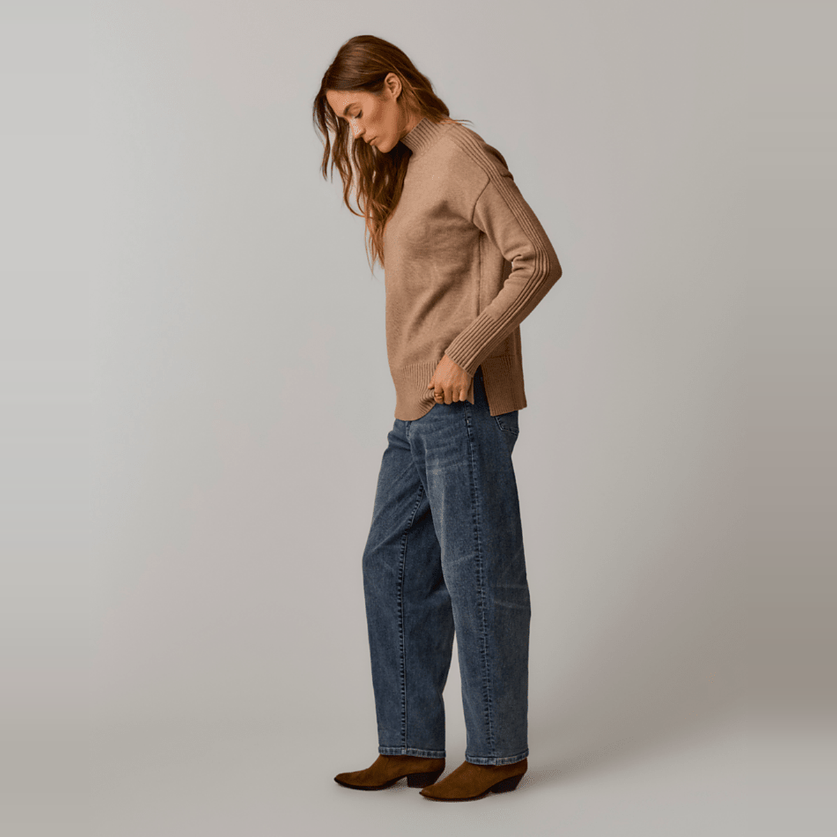 Carve Designs Womens Woodward Sweater - 272_Dark Barley