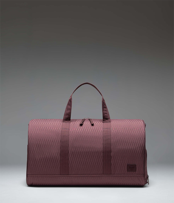 Herschel Novel Duffle in Huckleberry Diamond