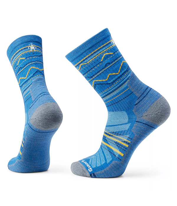Mens Hike Light Cushion Mountain Range Pattern Crew Socks