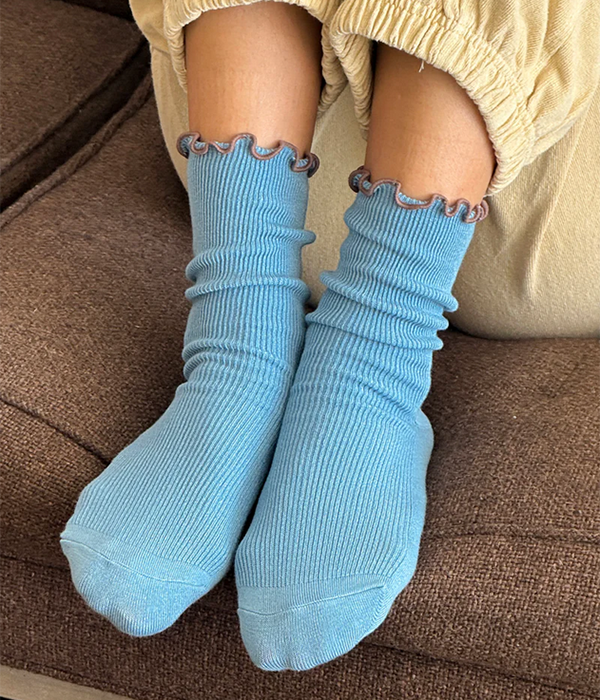 Womens Ruffled Modal Socks