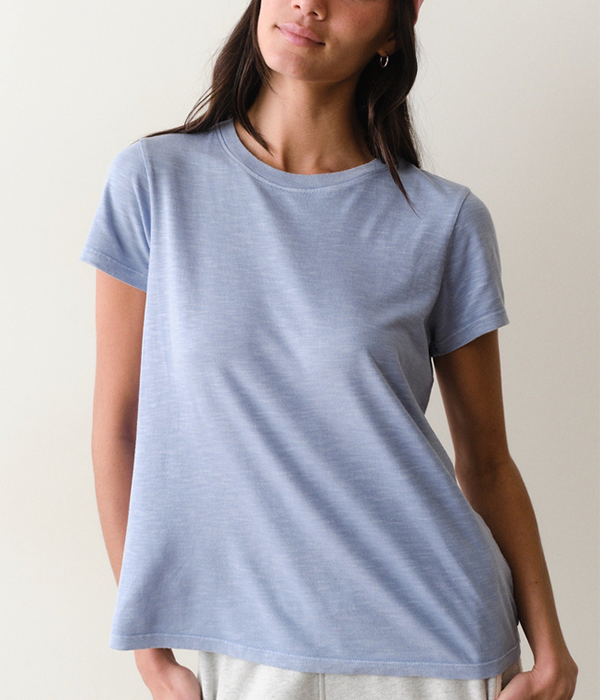 Womens Swing Crew Tee in Coastal Blue