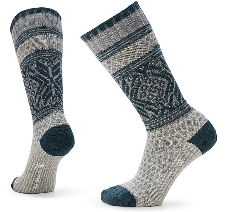 Womens Everyday Popcorn Snowflake Pattern Crew Socks