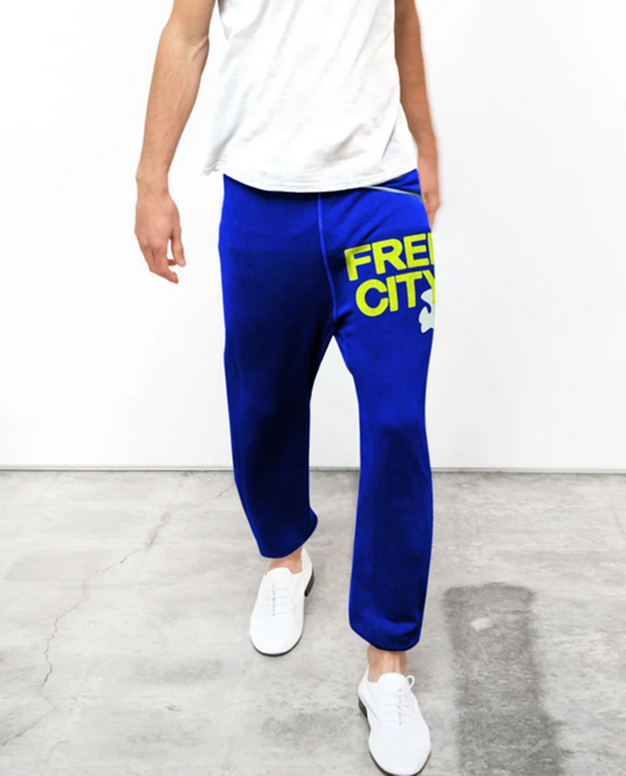 FREE CITY Womens Superfluff Lux OG Sweatpant