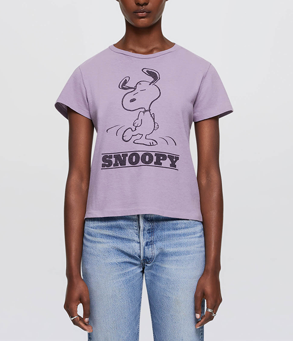 Womens Snoopy Dancing Classic Tee in Lavender