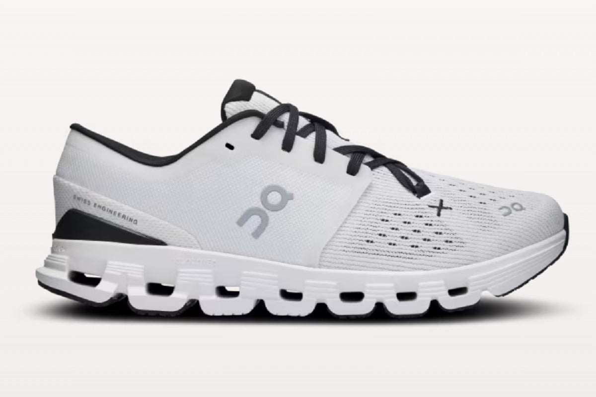 Womens Cloud X 4 in Ivory | Black