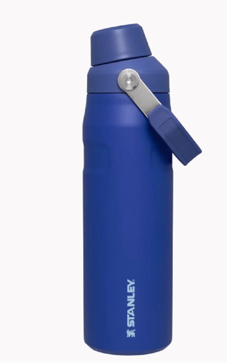 The IceFlow Aerolight Bottle Fast Flow 24 oz / 0.71 L