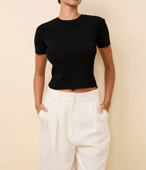Womens Riada Top in Noir