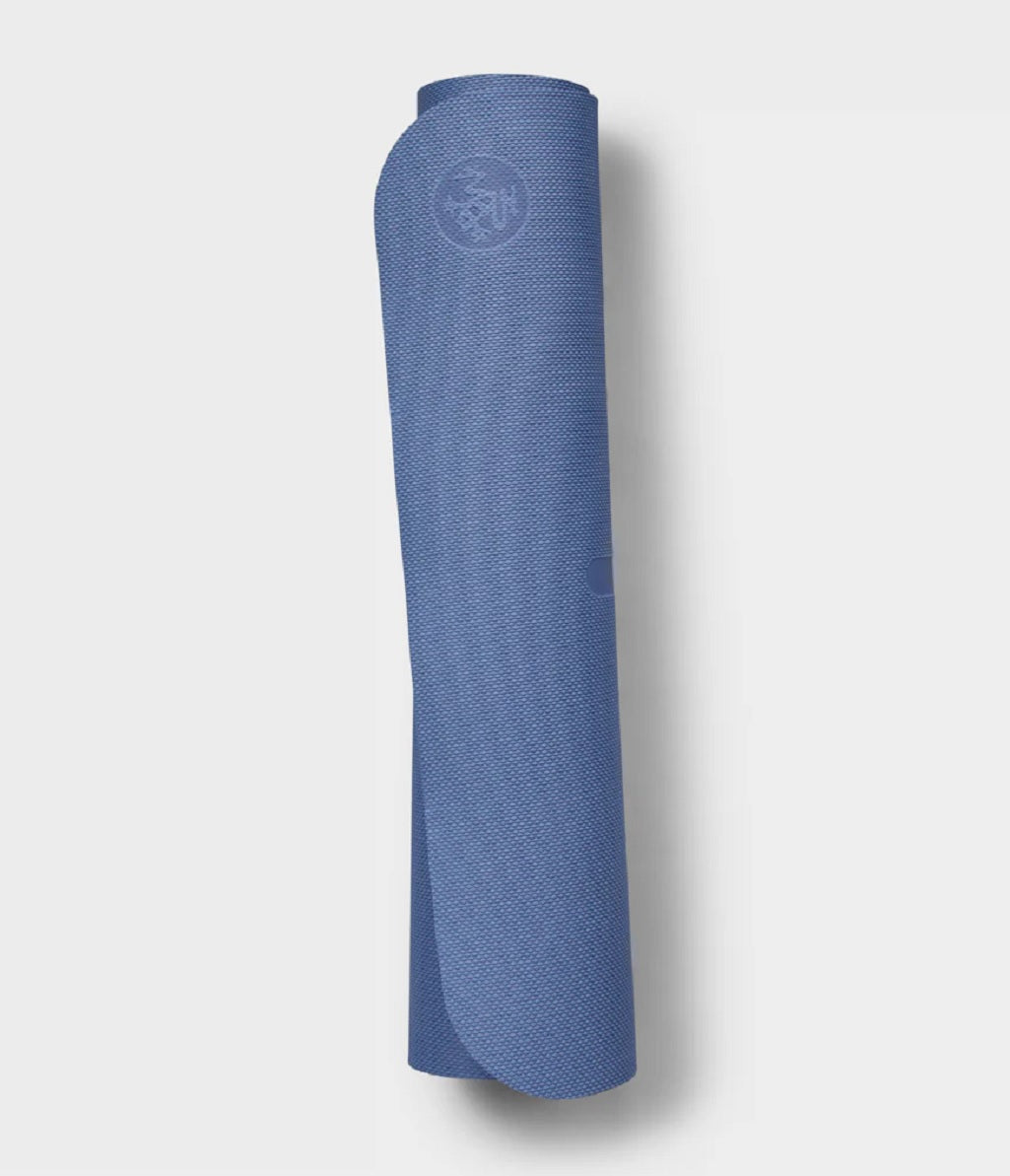 Begin Yoga Mat in Moon Black