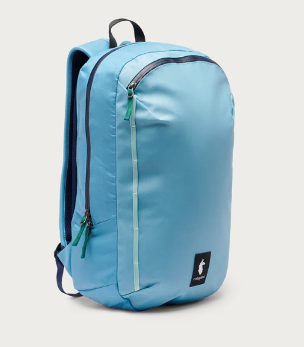Vaya 18L Backpack in River