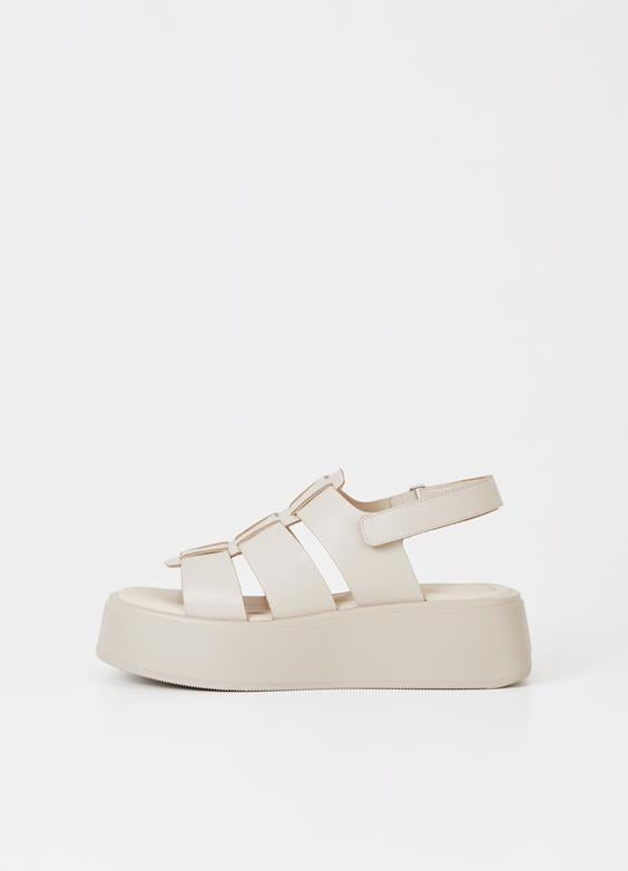 Womens Courtney Sandal in Off White
