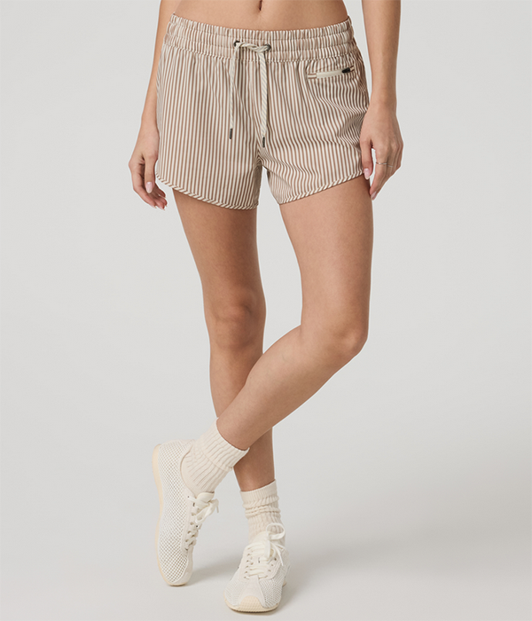 Womens Clementine 2.0 Short 4"
