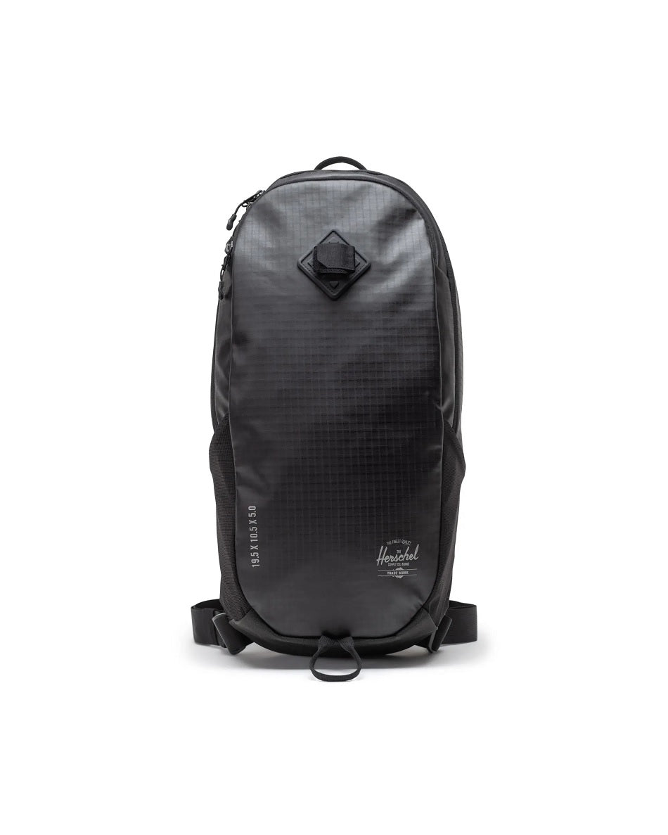 All Season Backpack 17L in Black